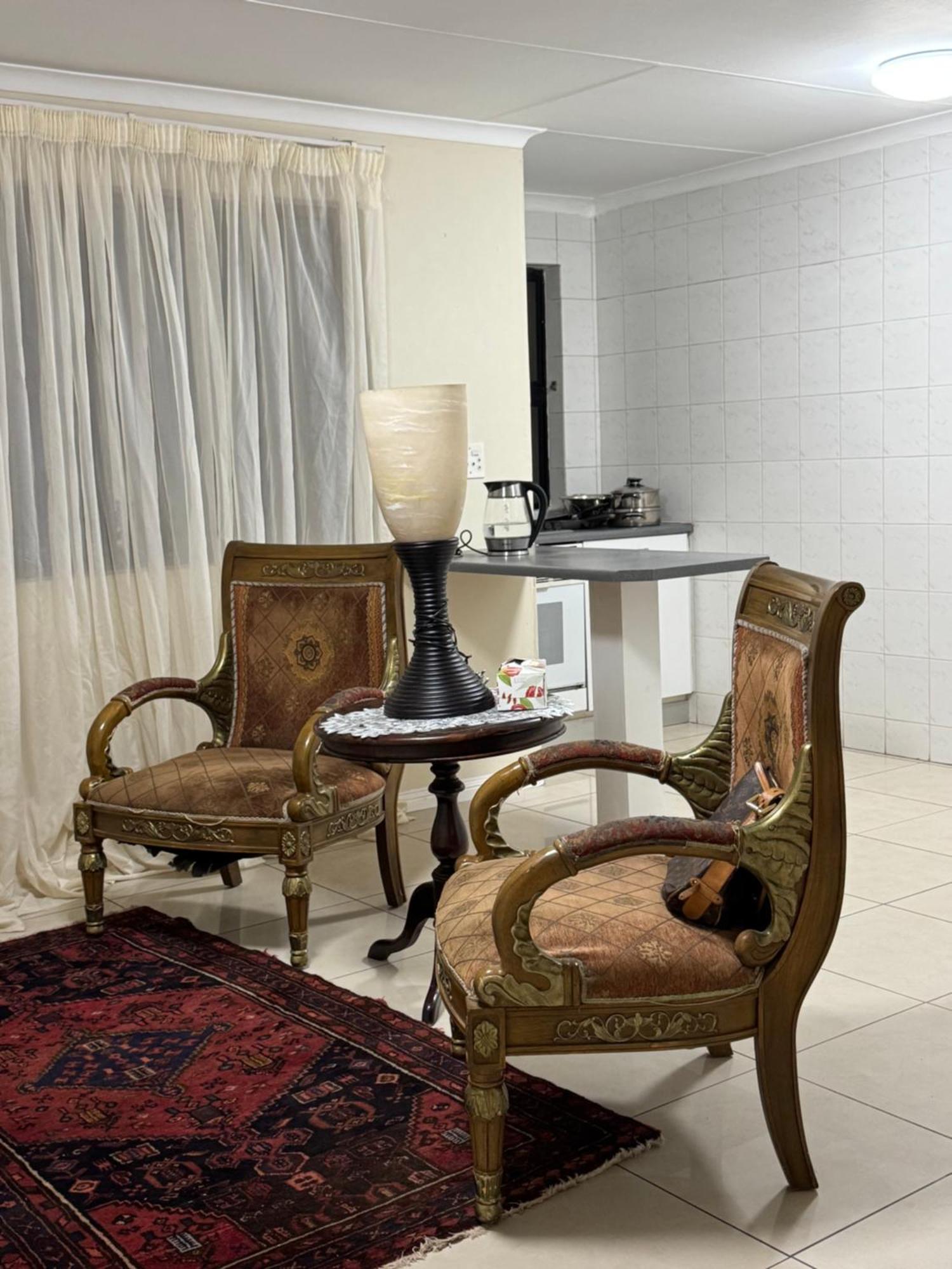 Apartment Live In Sandton Johannesburg