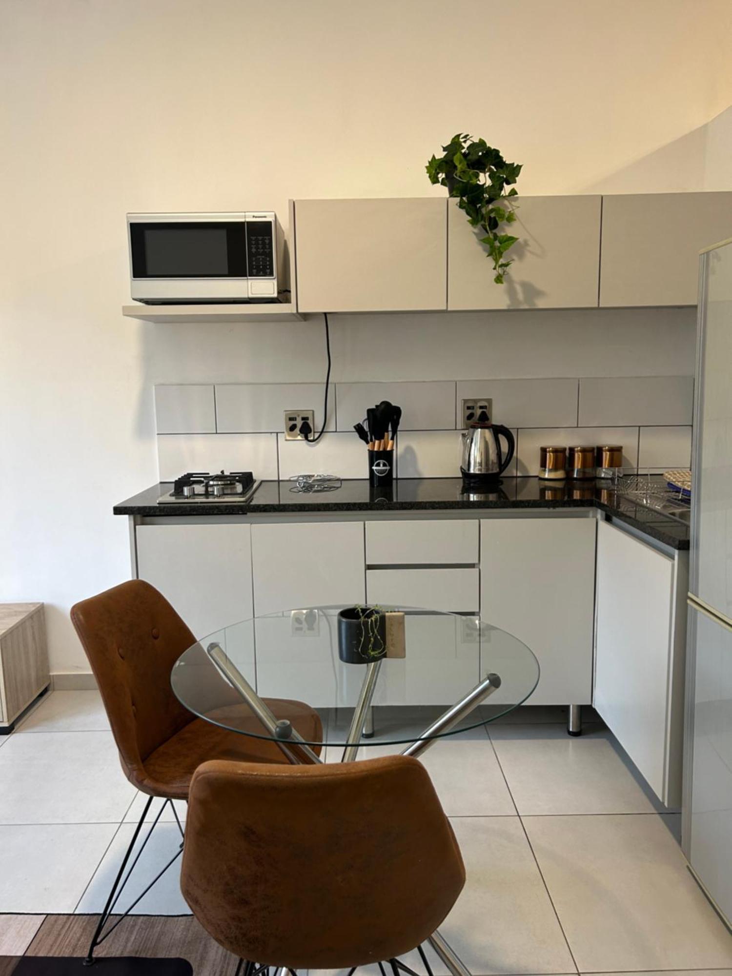 Neat In Randburg * Johannesburg