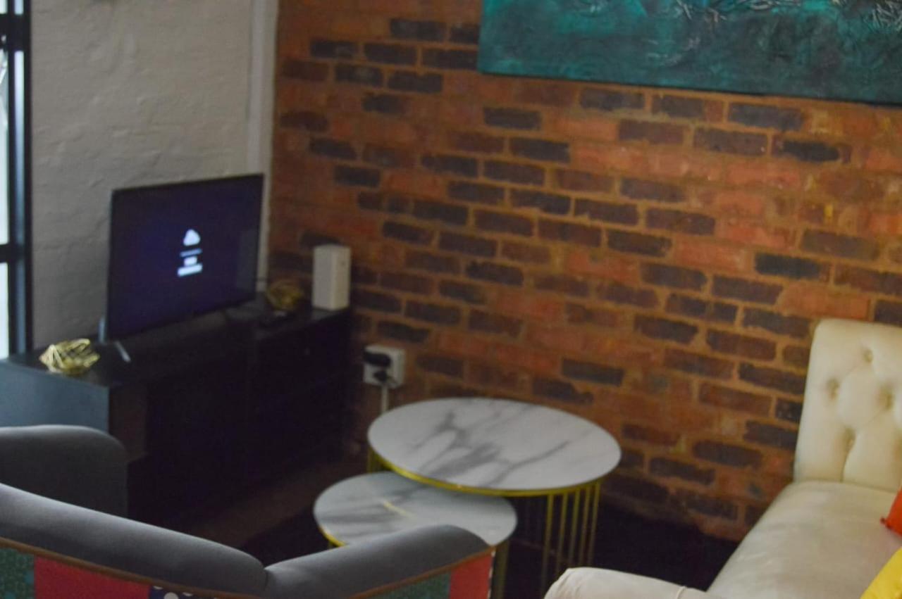 Craft Man - Peaceful Getaway In Jhb Apartamento