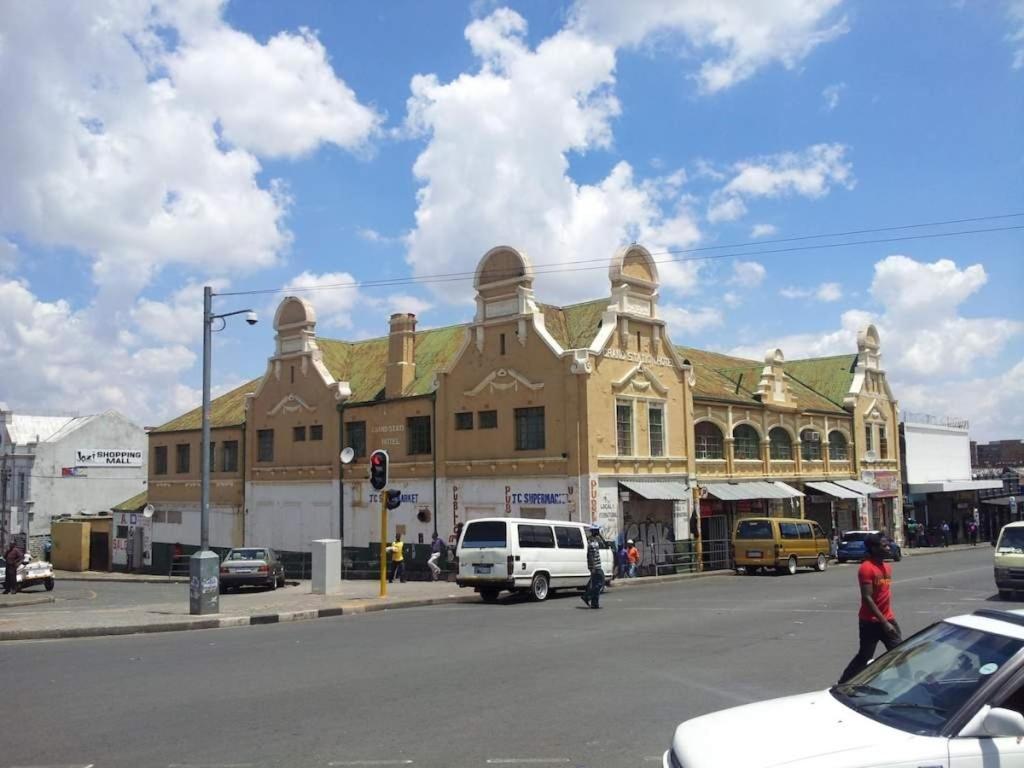 Grand Station