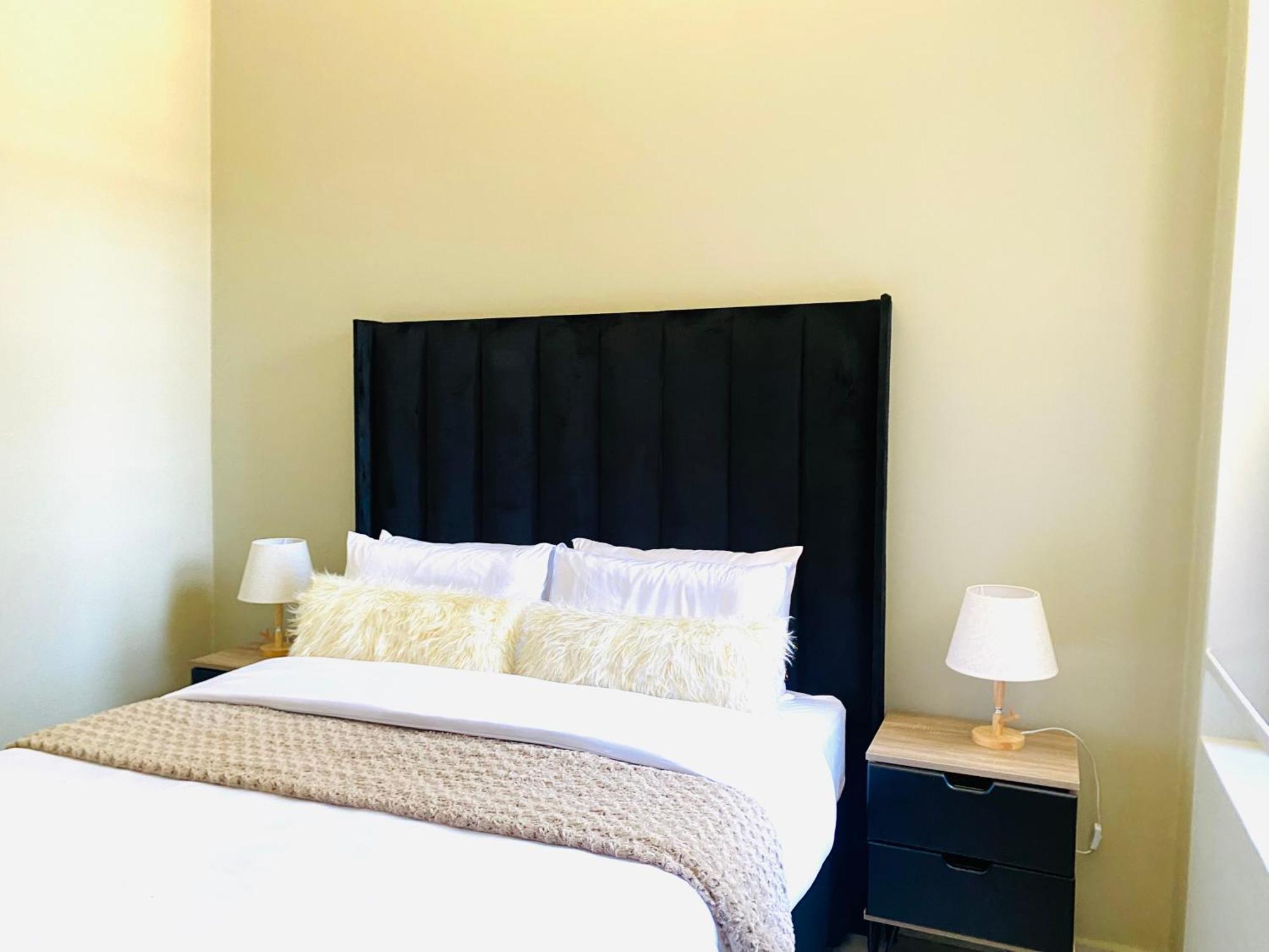 The Bolton Rosebank, Rosey Cosy Escape Acomodação com café da manhã  *