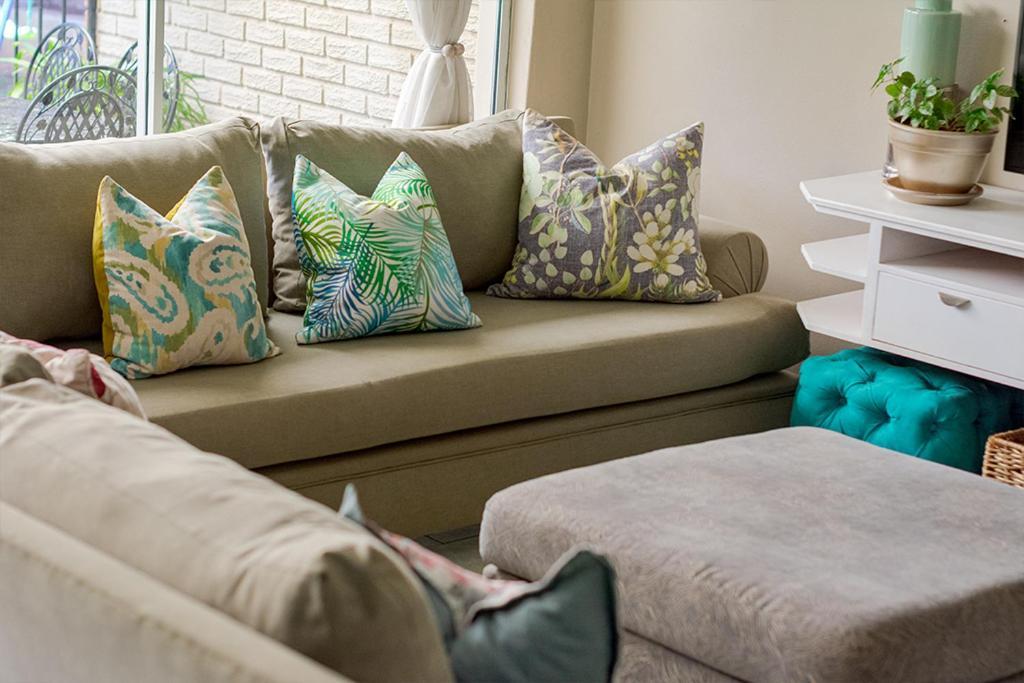 Cozy Escape In Windsor West Holiday home Johannesburg