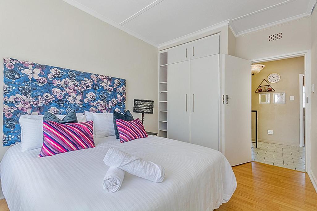 Holiday home Cozy Escape In Windsor West *