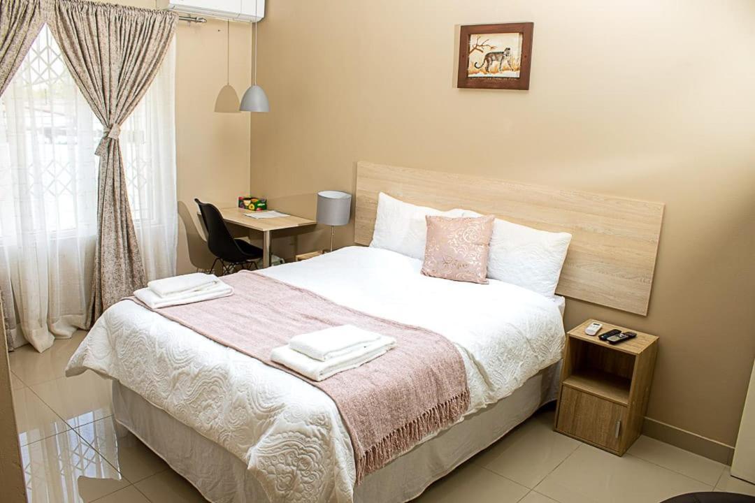 Guest house Unleashed *