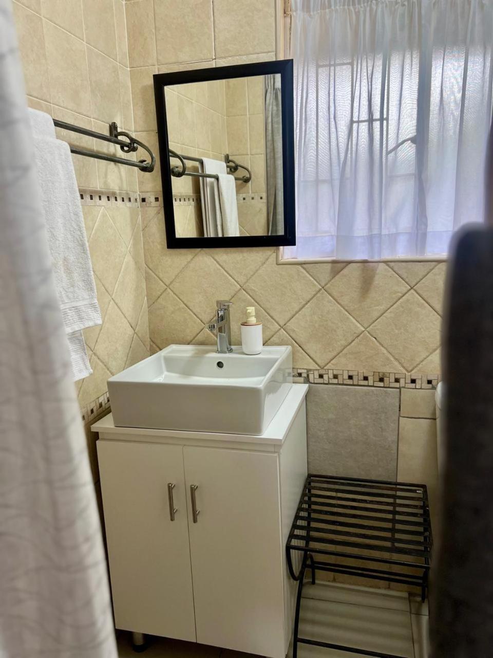 Silken Trap Budget Homestay Johannesburg