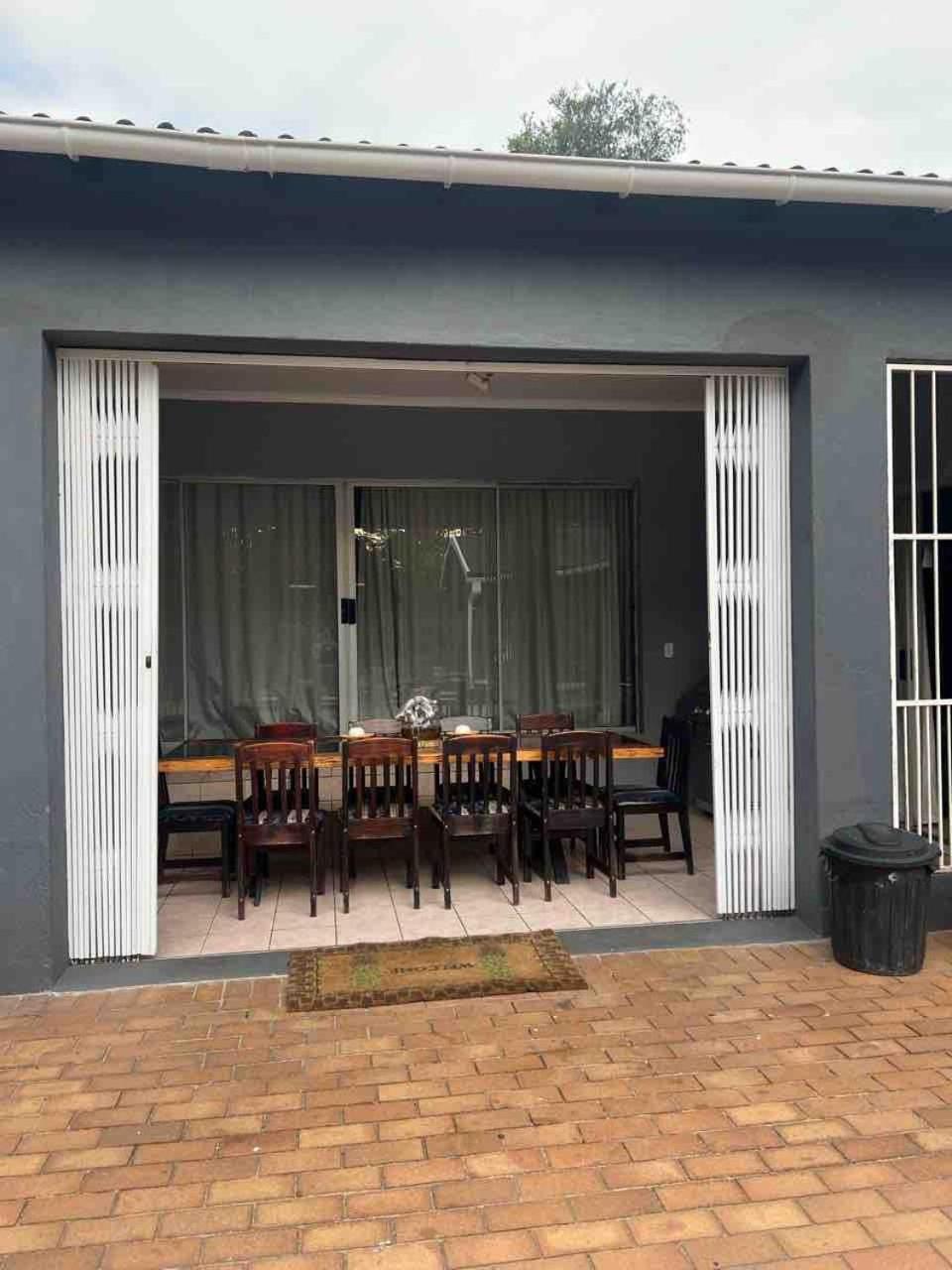 Spacious Living, Suitable For All Groups Johannesburg