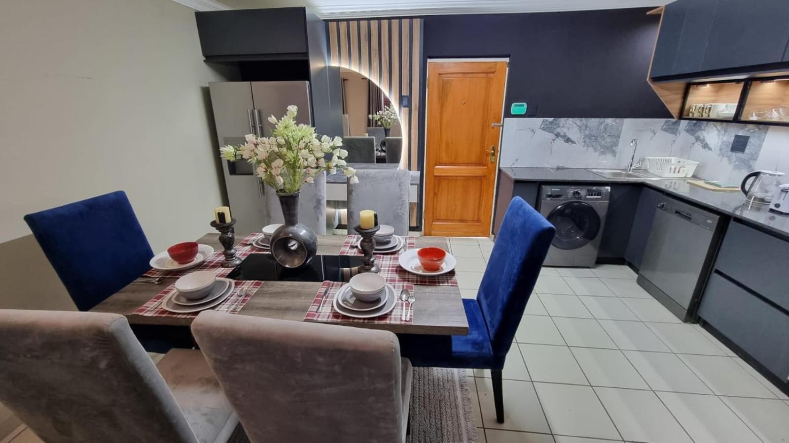 Luxury Fairland Fully Serviced Apartment Johannesburg