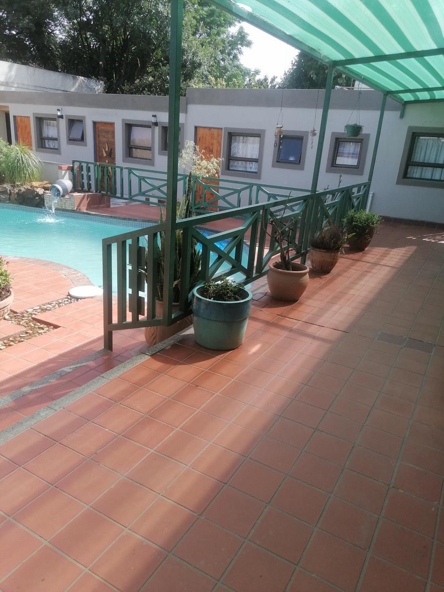 Guest house Valleycenter Guest Johannesburg