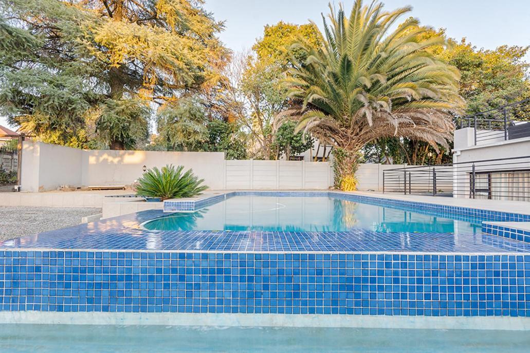 Self Checkin-luxury Tranquil Unit Johannesburg