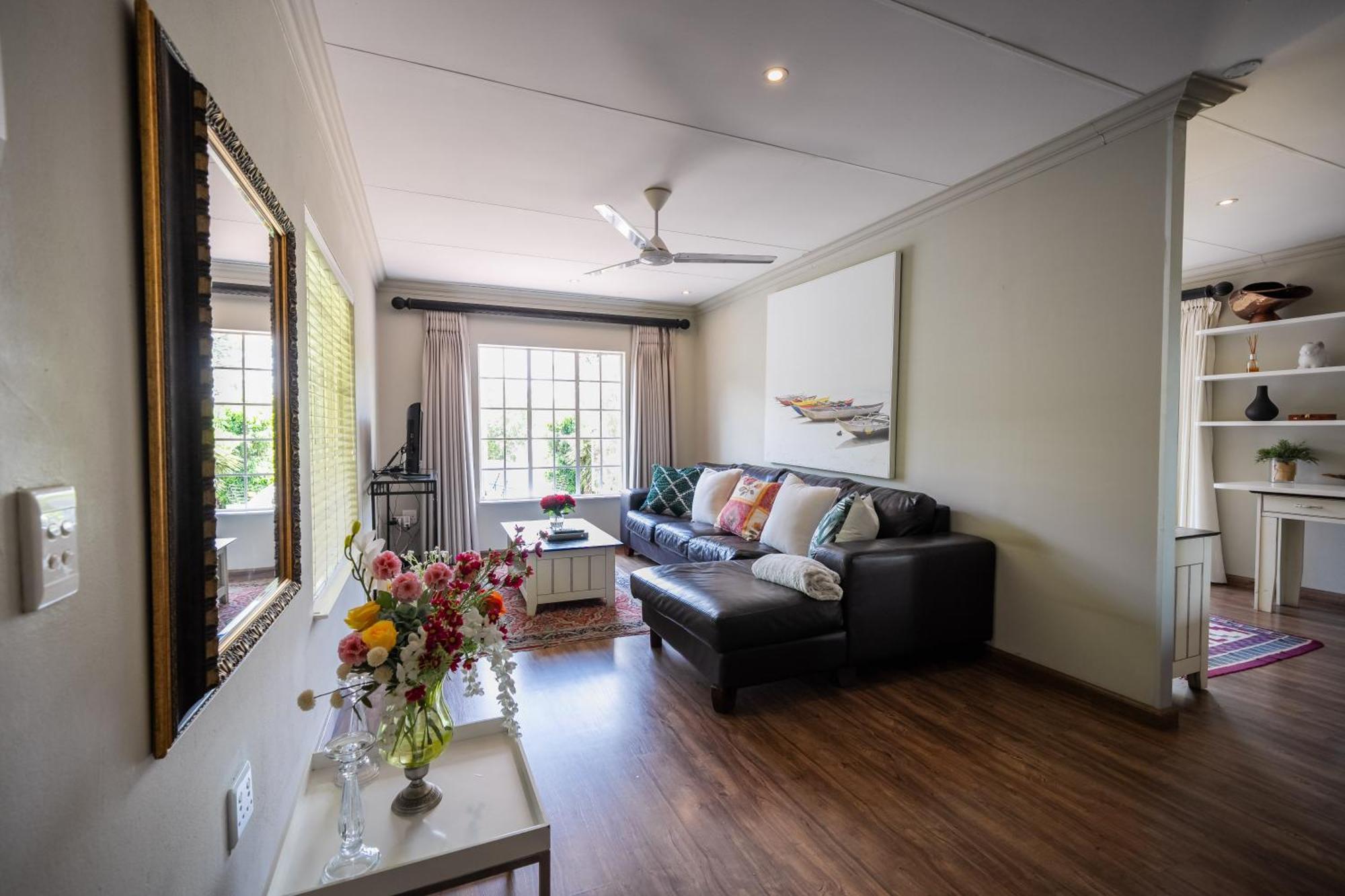 Crown Loft At Chaplin Manor * Johannesburg