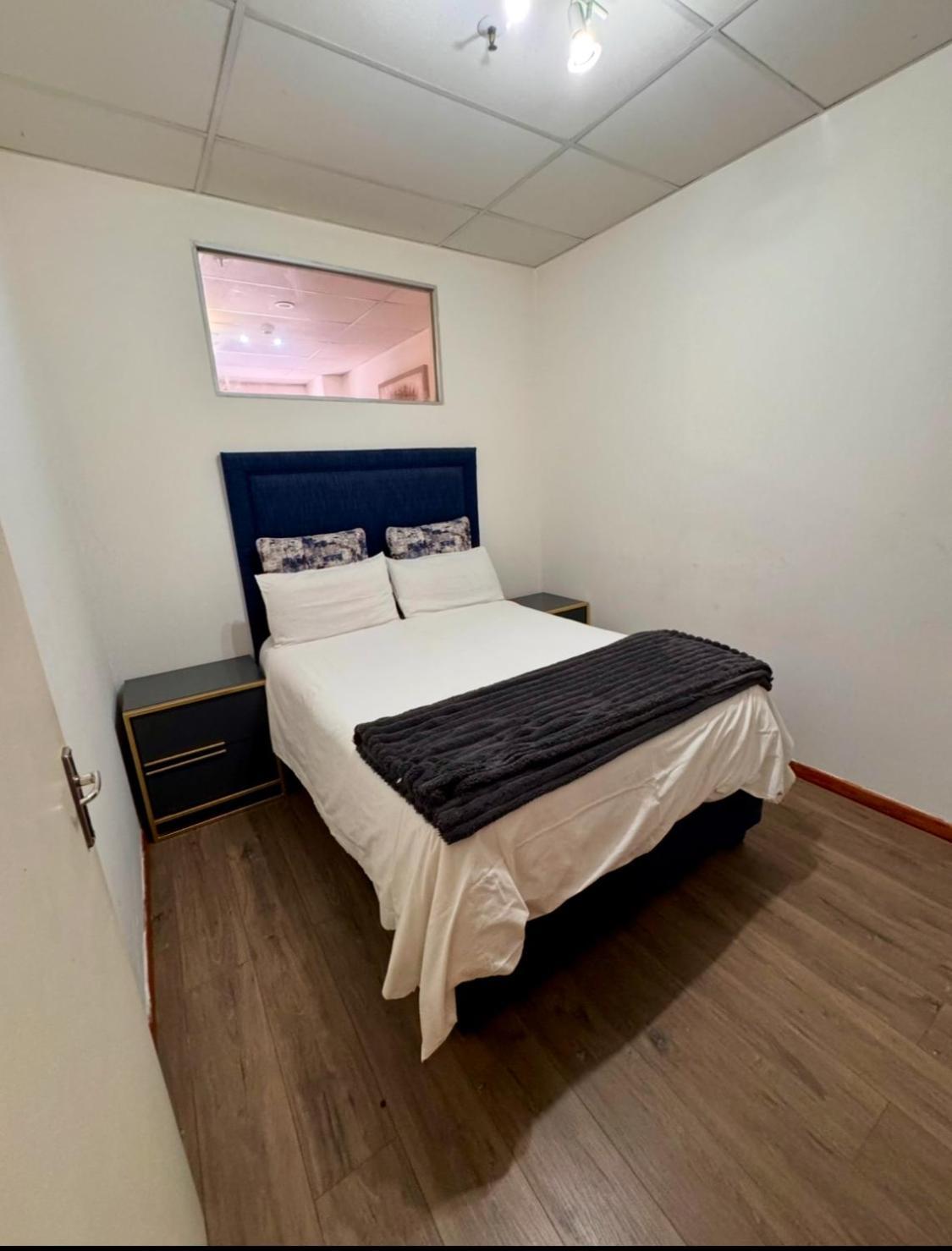 Apartment Colosseum Blue Cbd Jhb Johannesburg