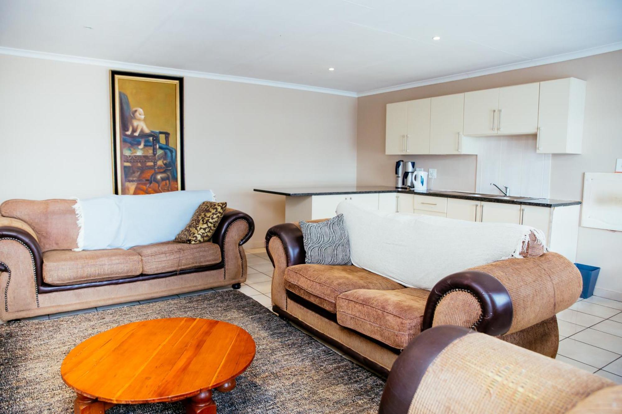 Guest house Sandton Hideout