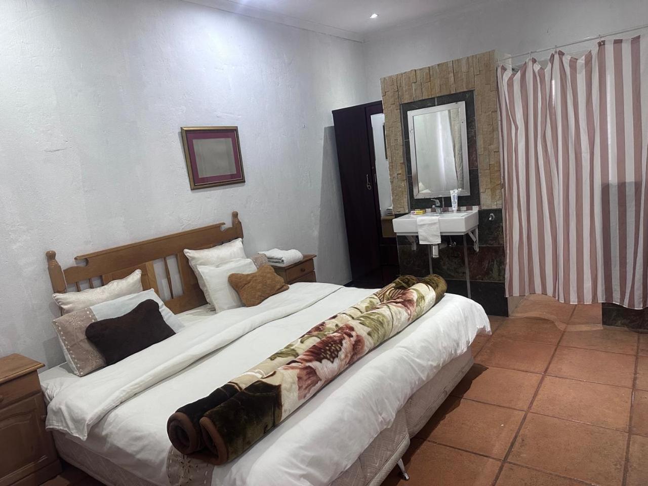 The Residency 11 46 Homestay *