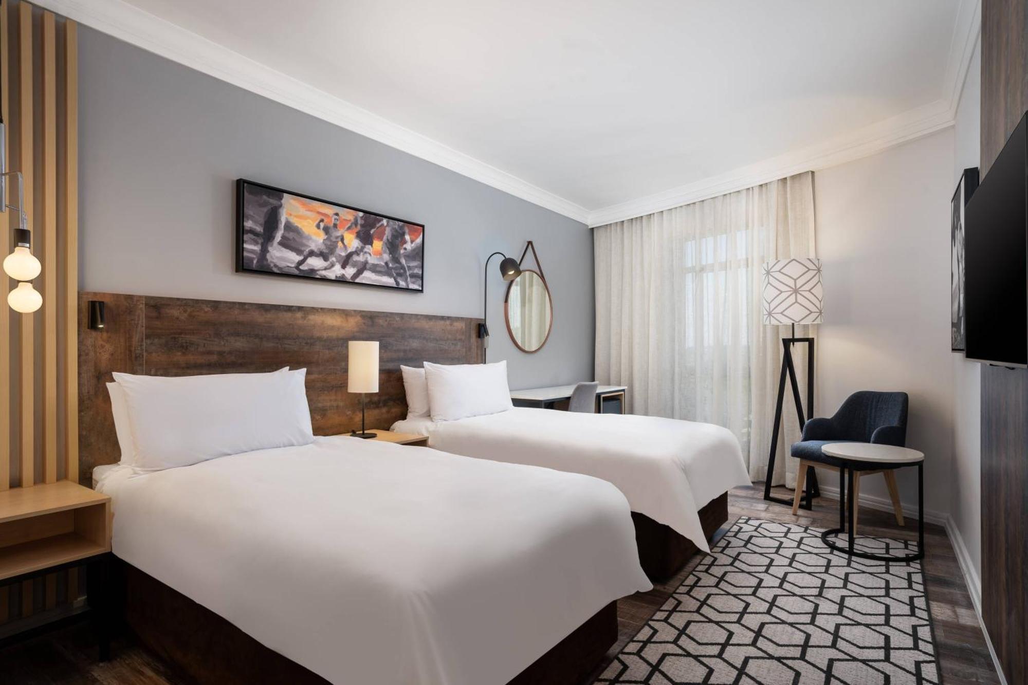 Protea By Marriott Wanderers Hotel