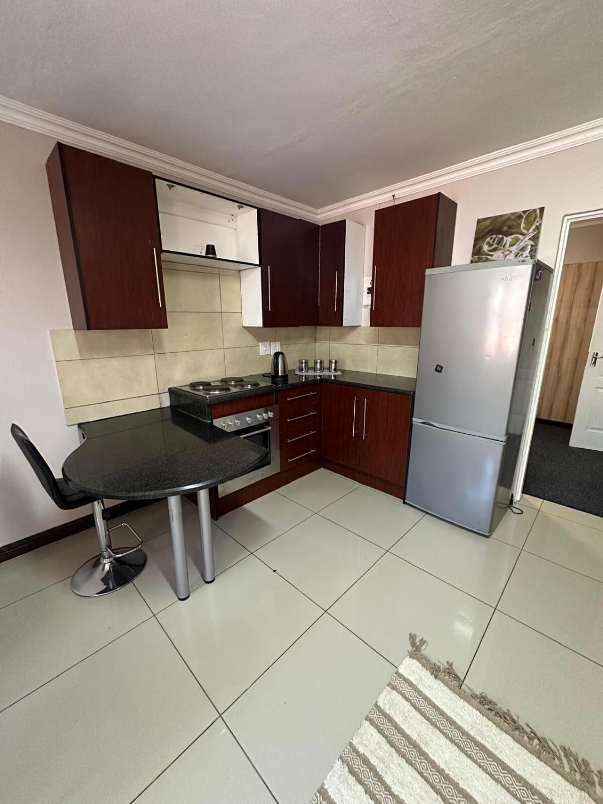 Modern & Private Flat * Johannesburg