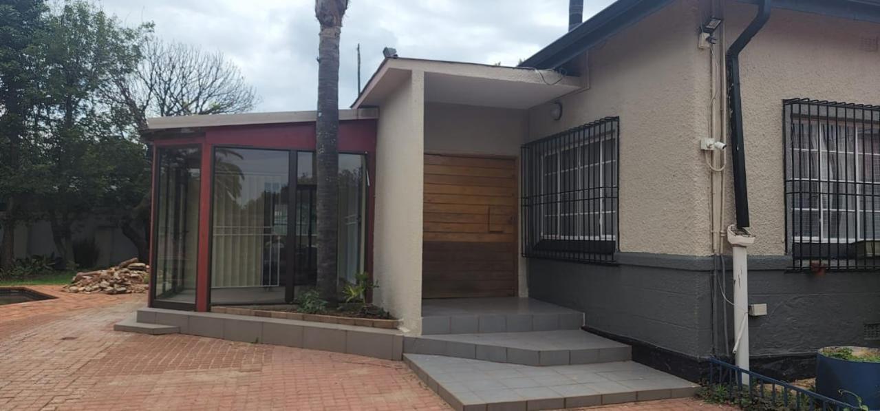 Gael Guest 5 Guest house Johannesburg