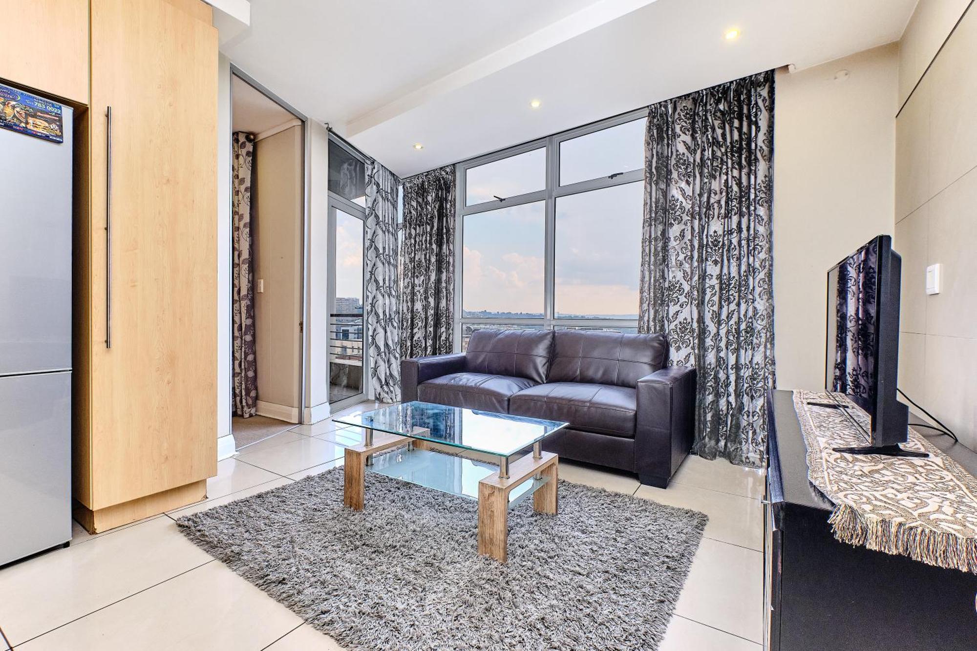 Sandton Comfort At Hydro