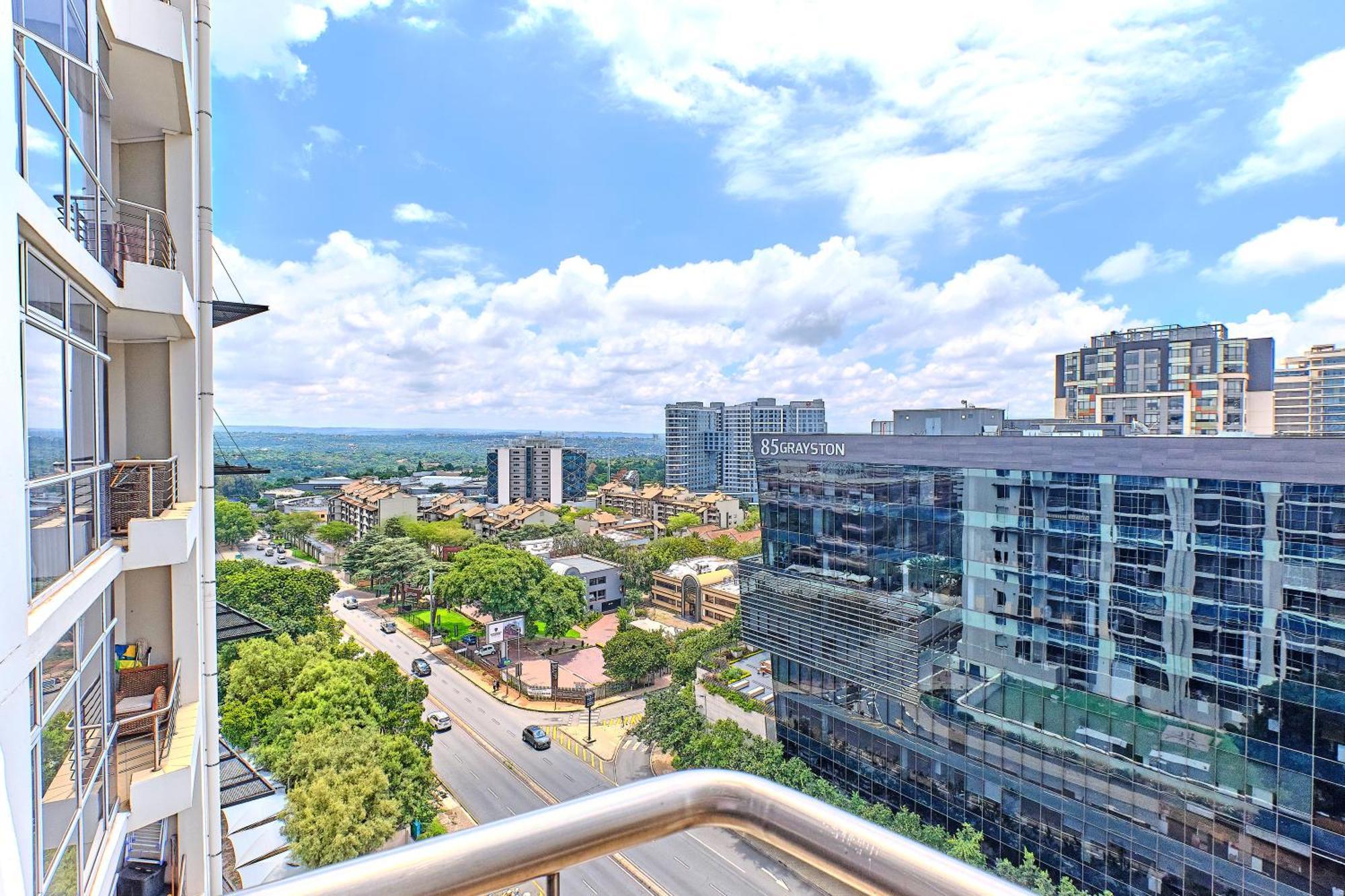 Sandton Comfort At Hydro Joanesburgo