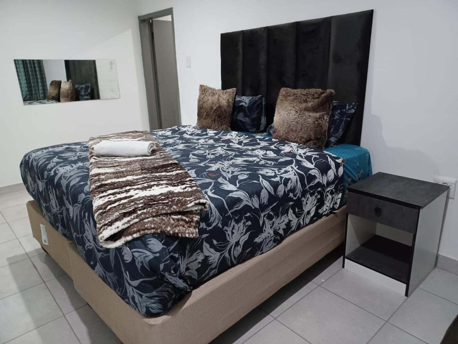 Khách sạn De Bliss 4*