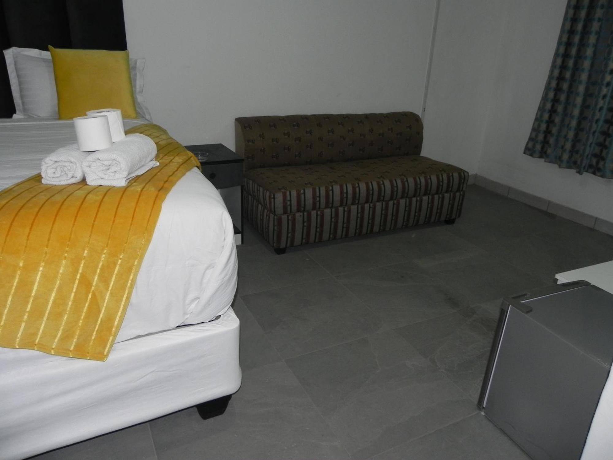 Khách sạn De Bliss Johannesburg