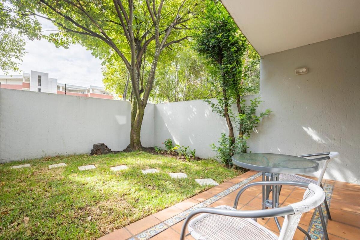 Apartment Ii St Tropez Sandton Luxury *