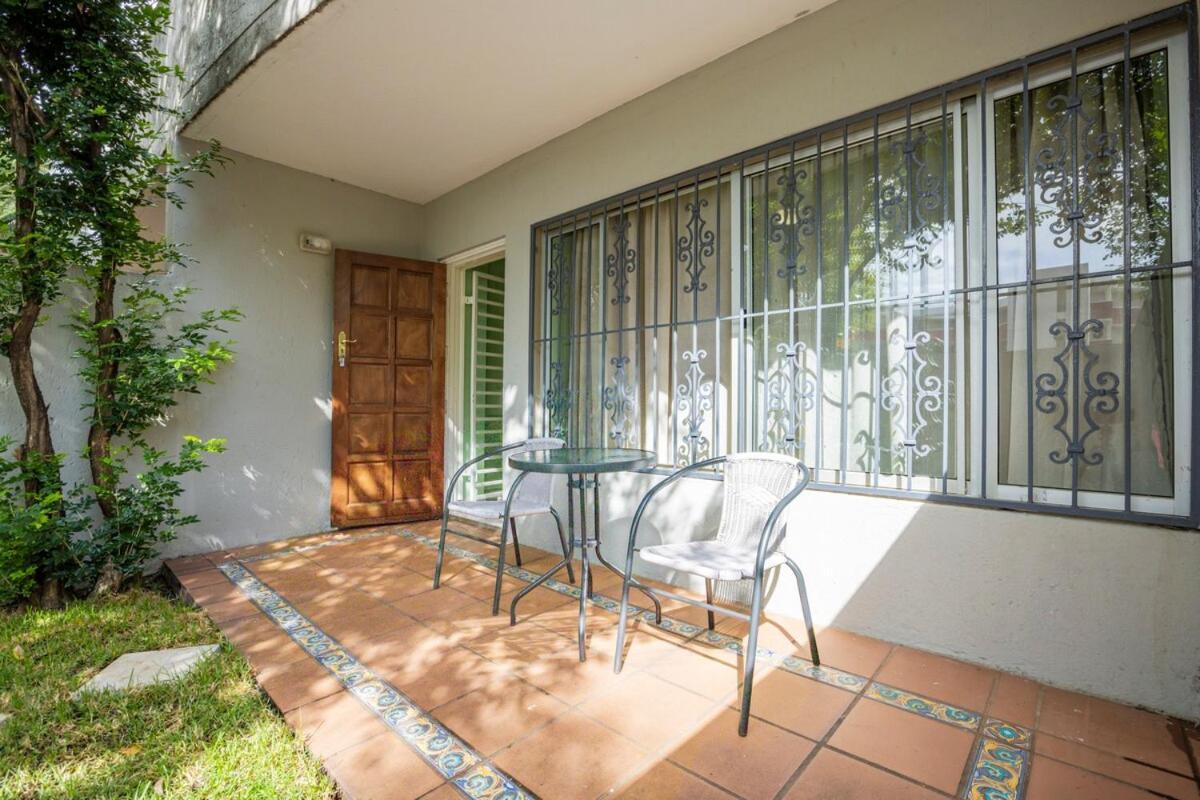 Apartment Ii St Tropez Sandton Luxury Johannesburg