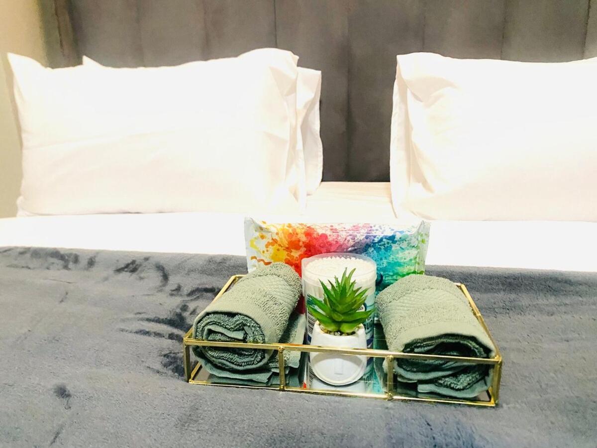 Apartment Ojay In Rosebank *