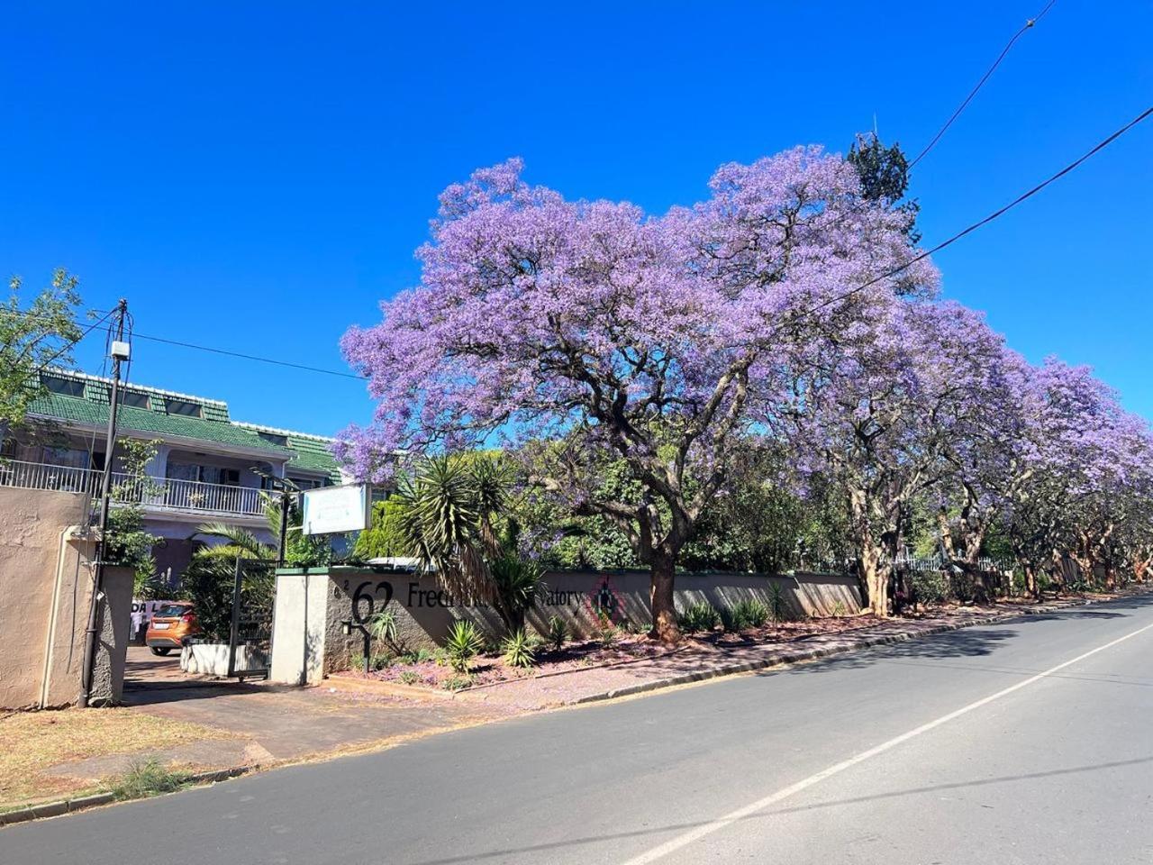 Guest house At Jacaranda