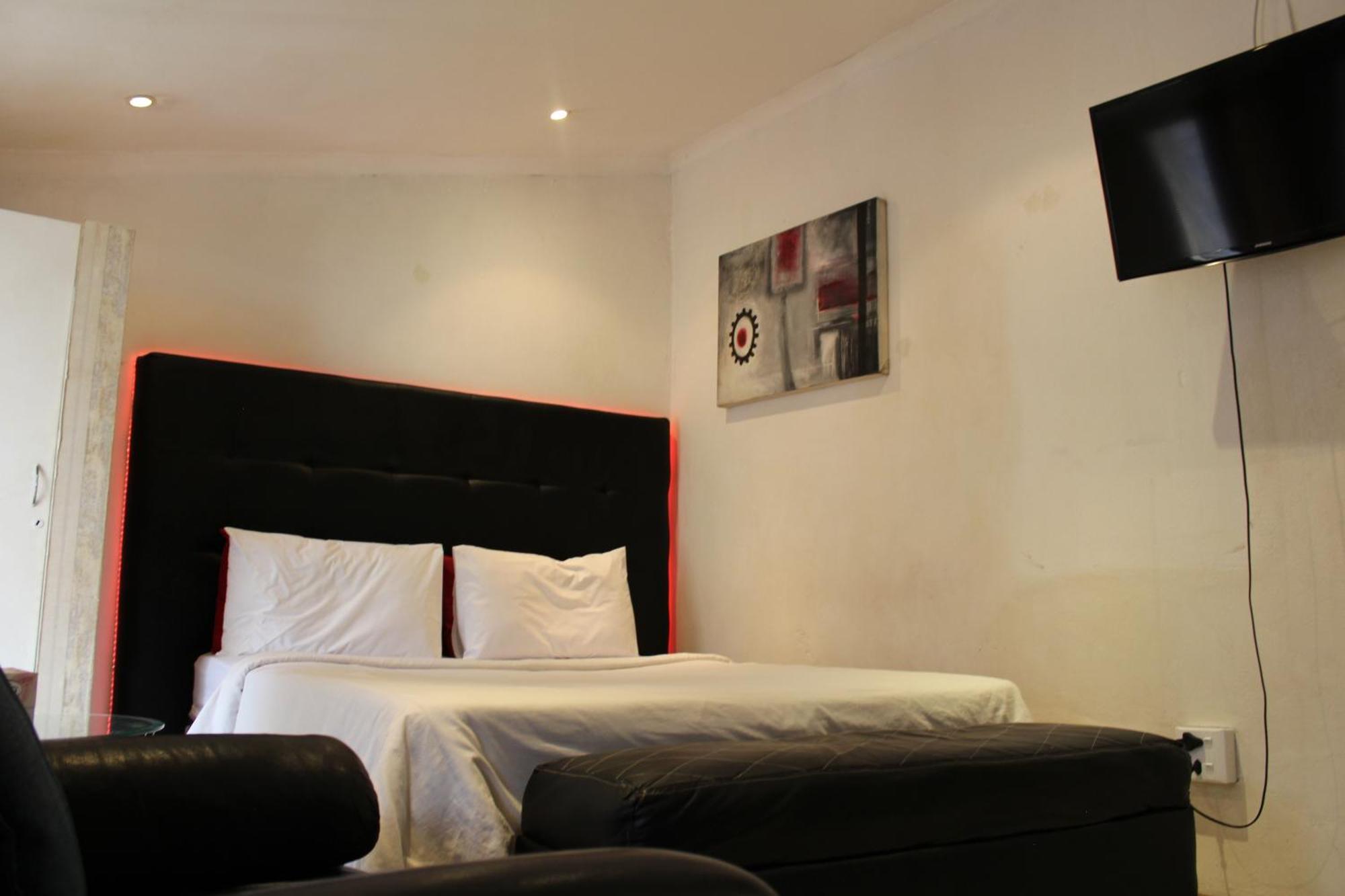 Isabels2 * Johannesburg