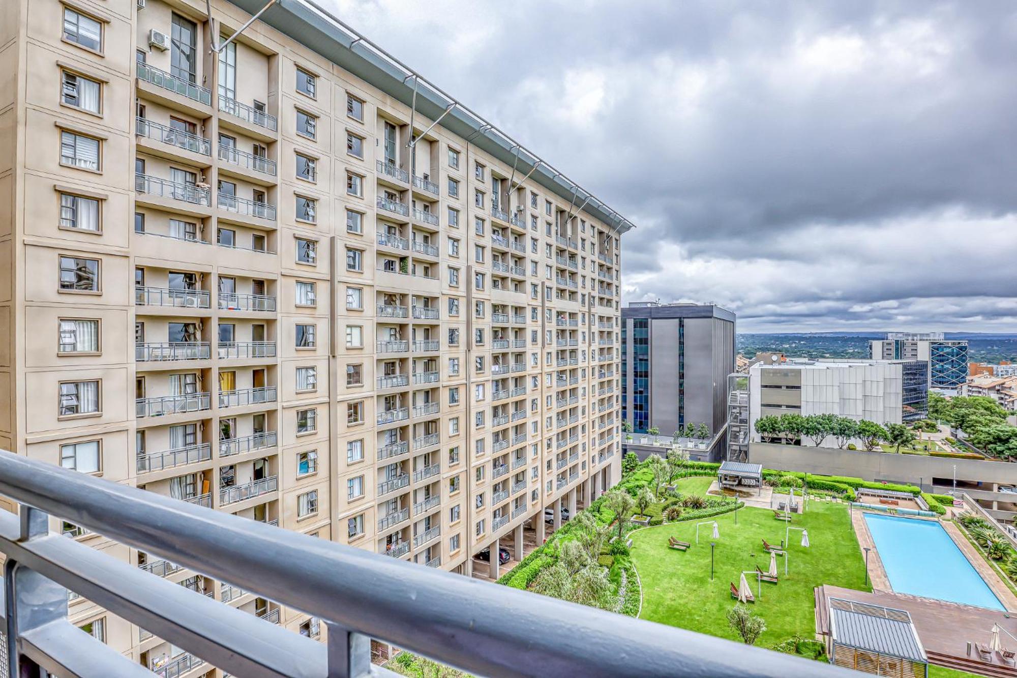 An Elegant 2-bedroom In Sandton