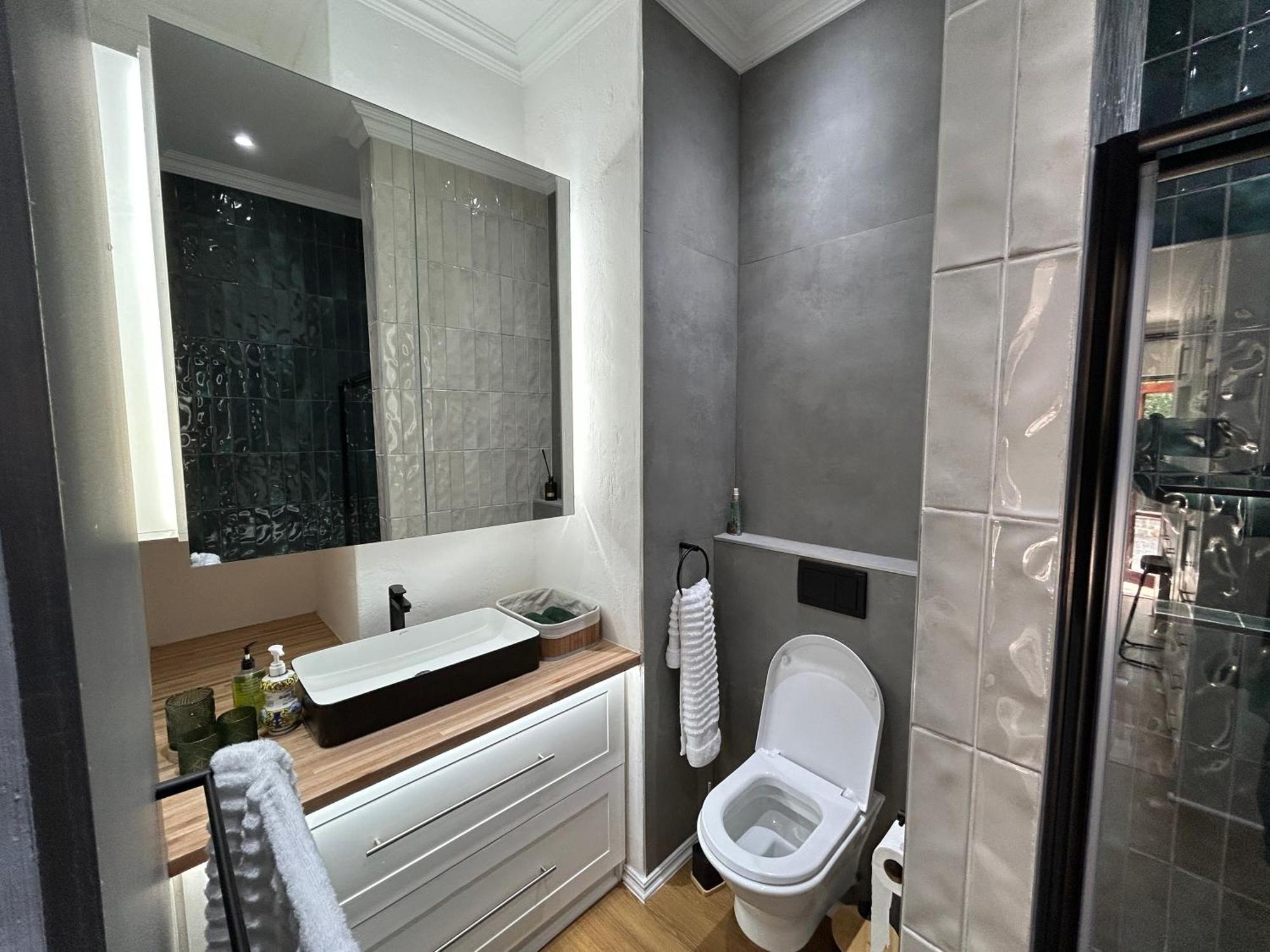 The Bryanston Boutique Guest house *