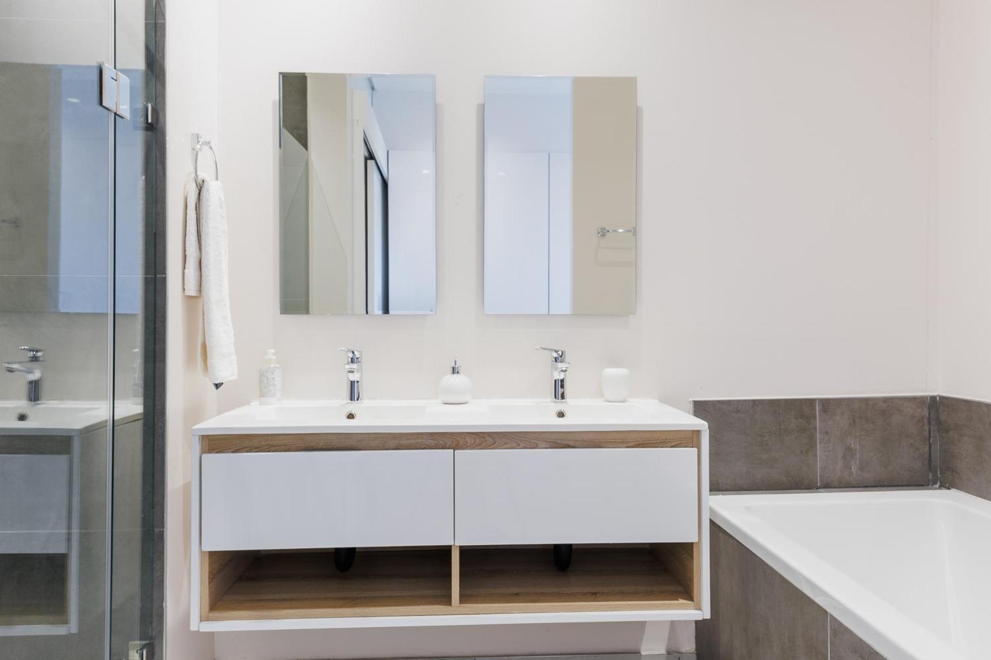The Terrace 110- Sandton Gate Apartment Johannesburg