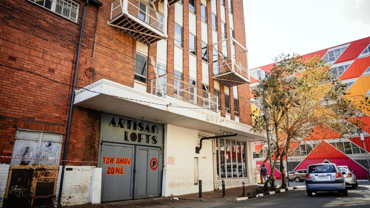 Black Chili Maboneng Luxury * Johannesburg