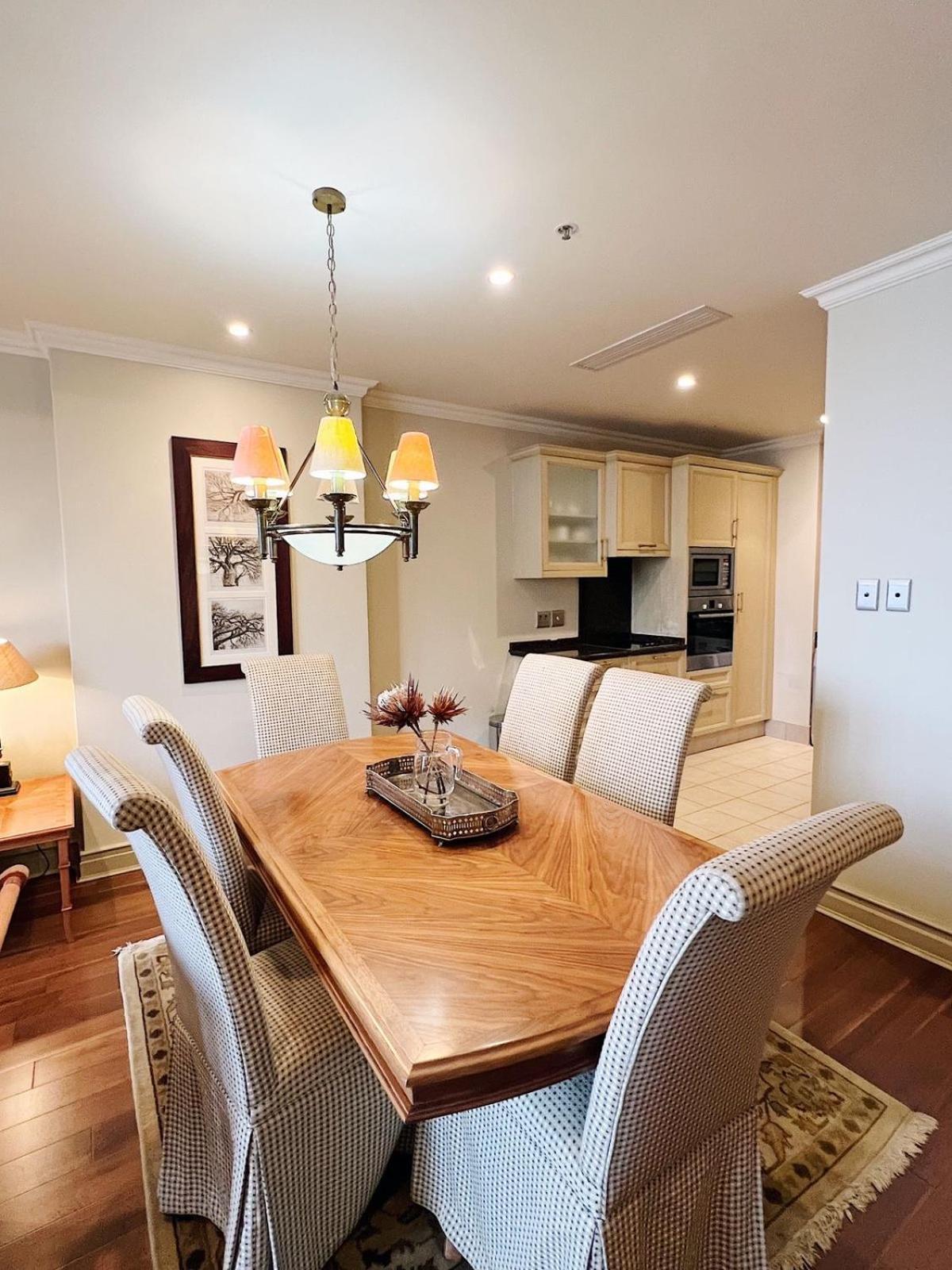 Michelangelo Luxury 1 Bedroom Apartment- Nelson Mandela Square & Sandton Hotel Johannesburg