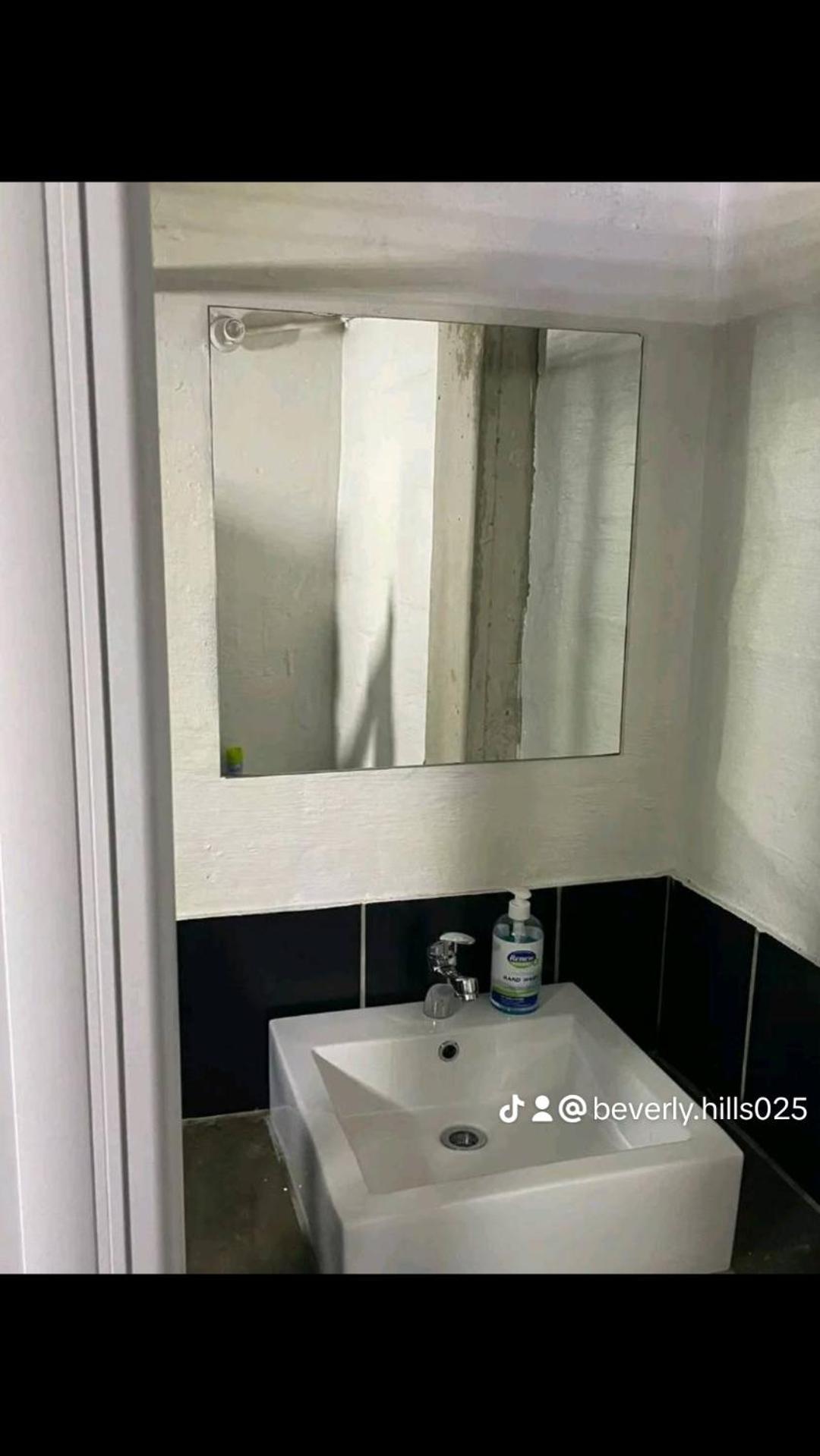 The Beverly By Maboneng Guest house