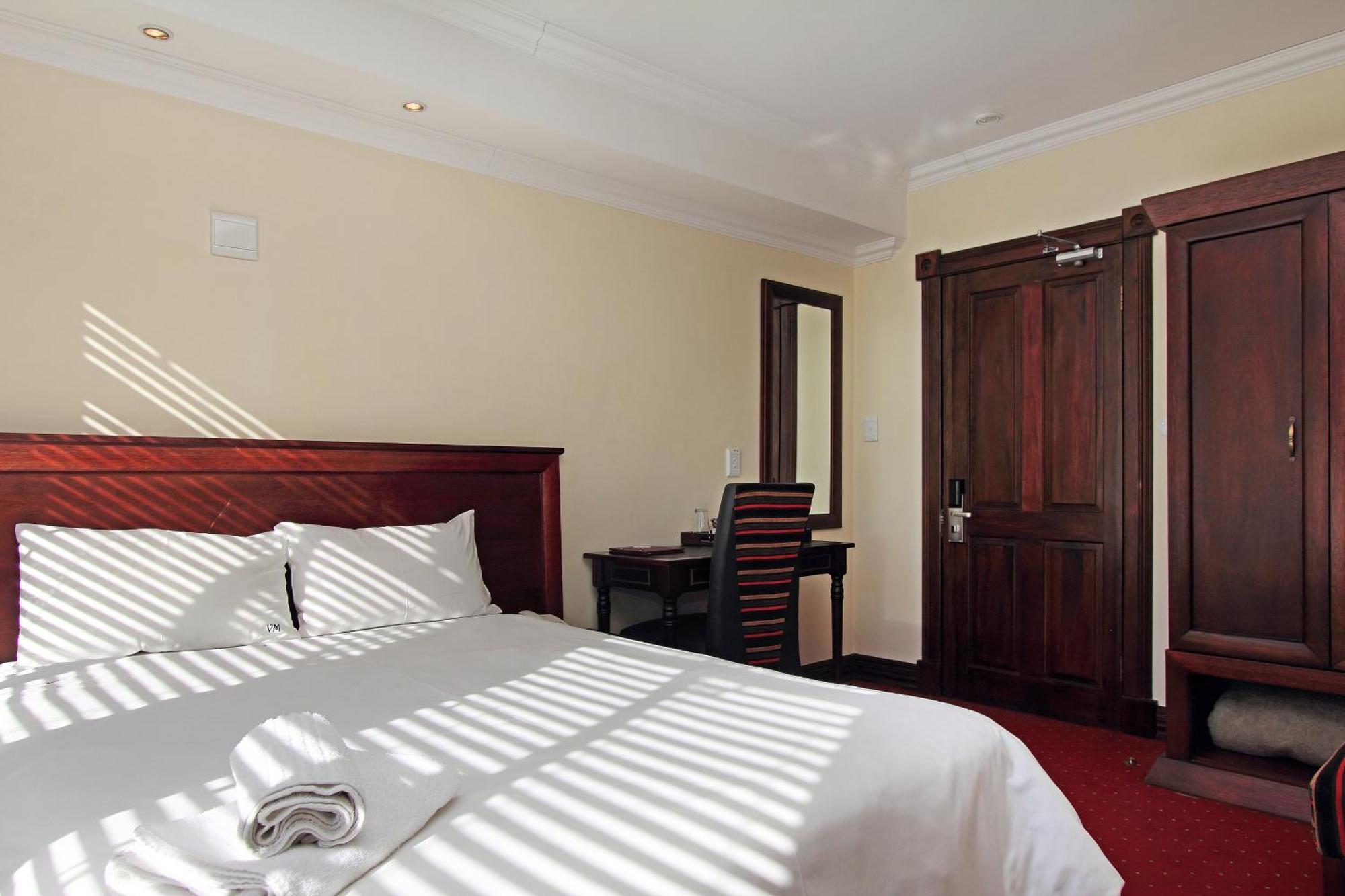 Vmcc Hotel Johannesburg