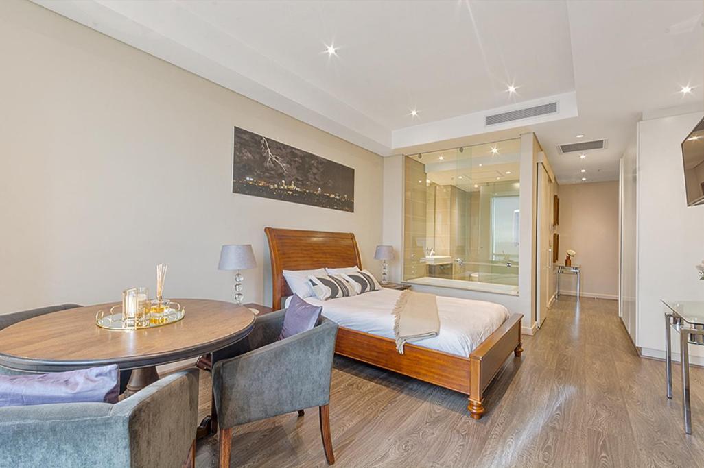 Sandton Skyline Luxury Space Aparthotel *