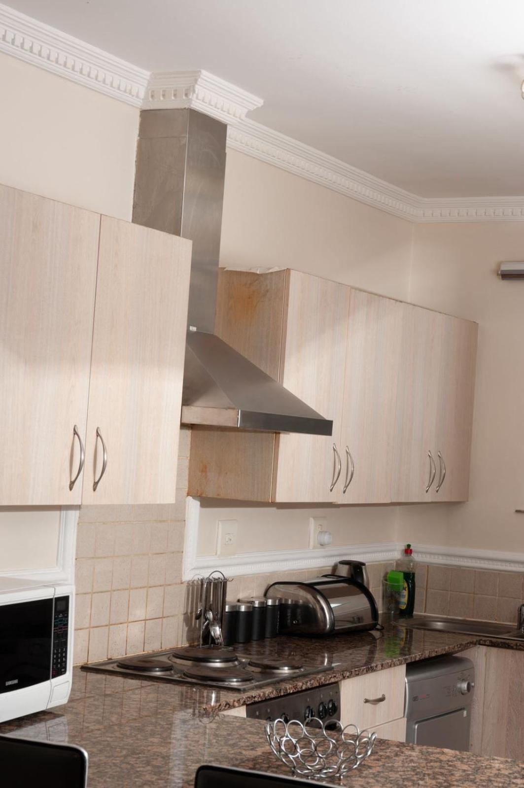 Luxury In Sandton Apartment