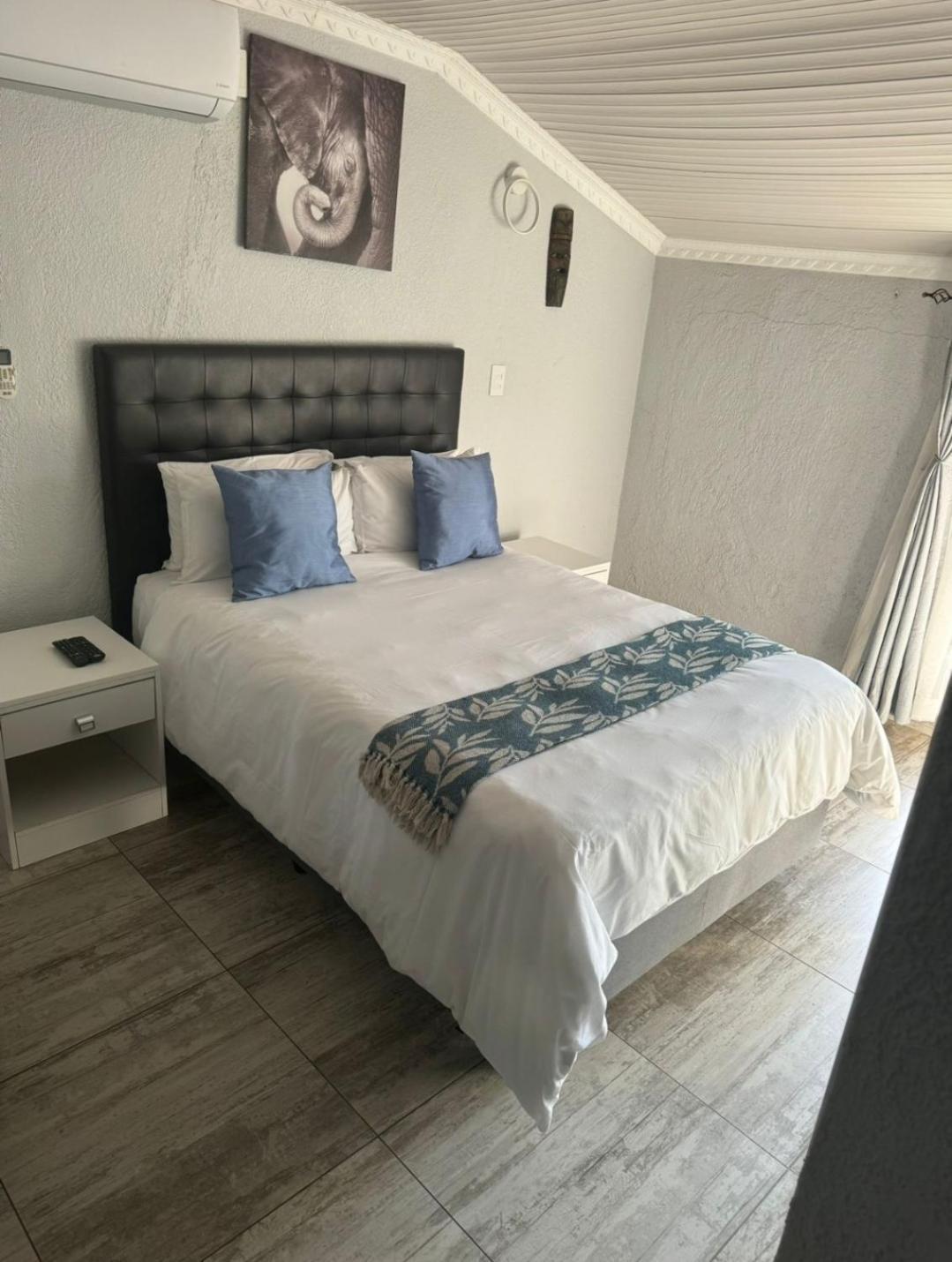 Kv Luxury * Johannesburg