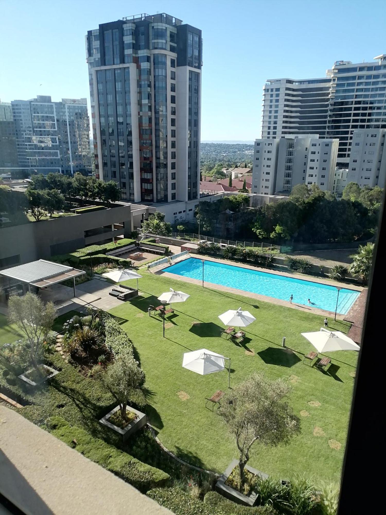 Emabheleni Executive Westpoint Apartment Johannesburg