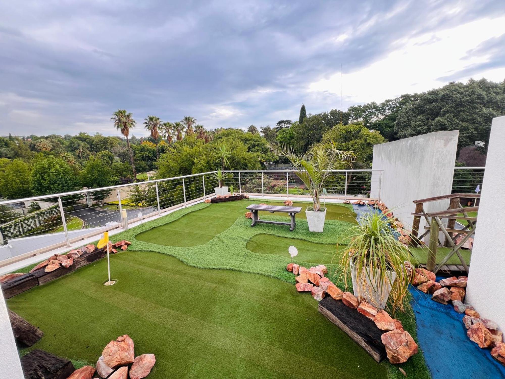 Villa Cleveland Luxury *