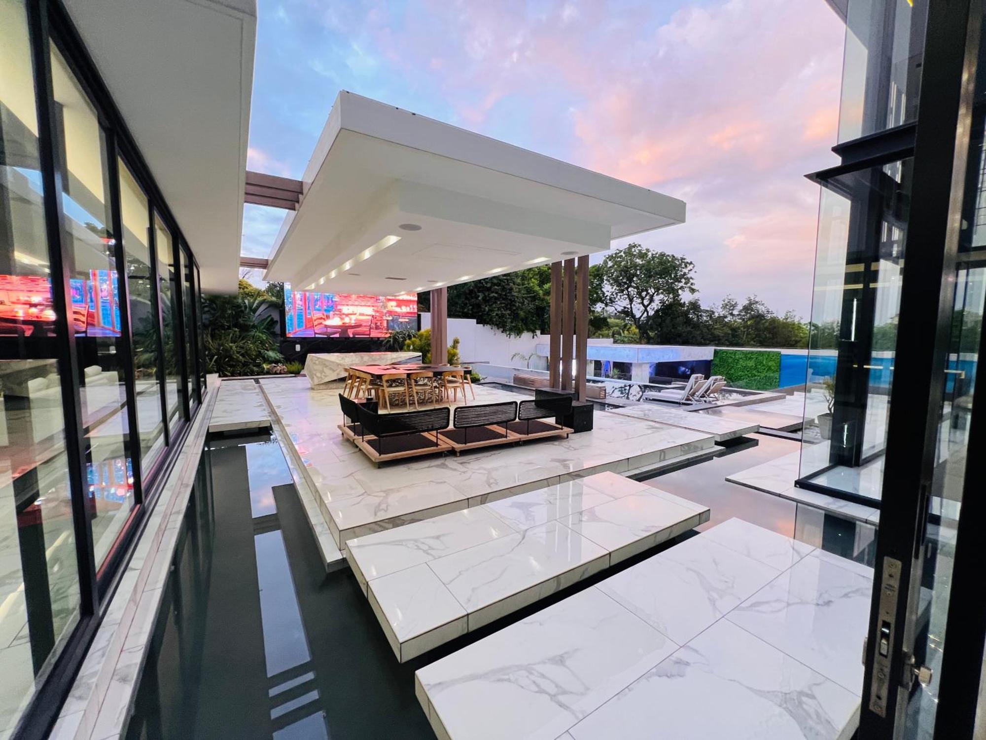 Cleveland Luxury Johannesburg