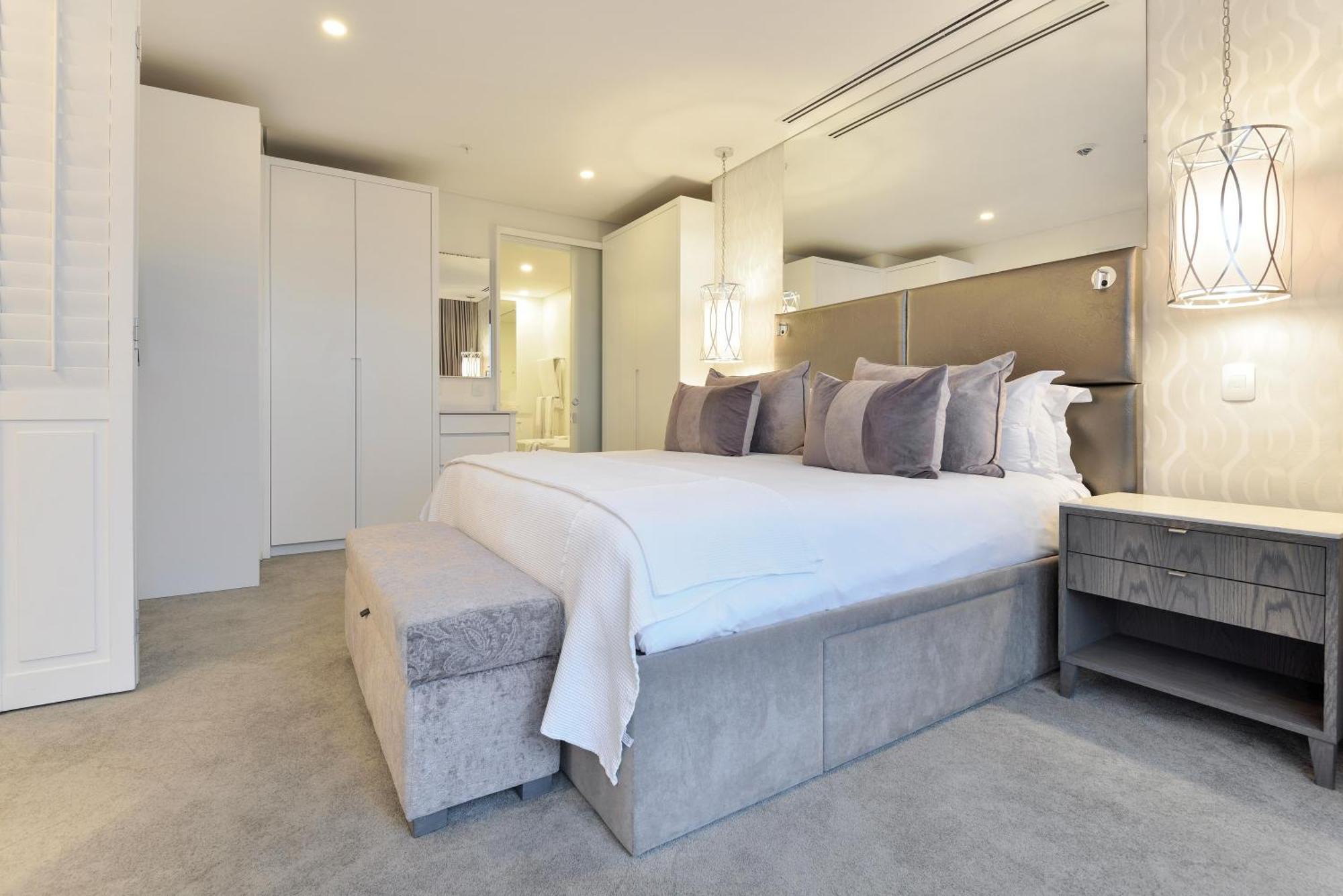 The Leonardo 5* Johannesburg