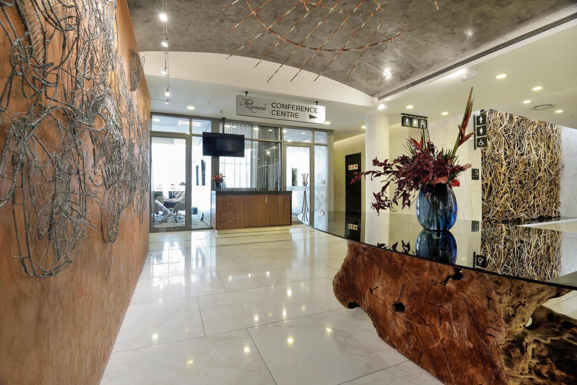 Hotel The Leonardo