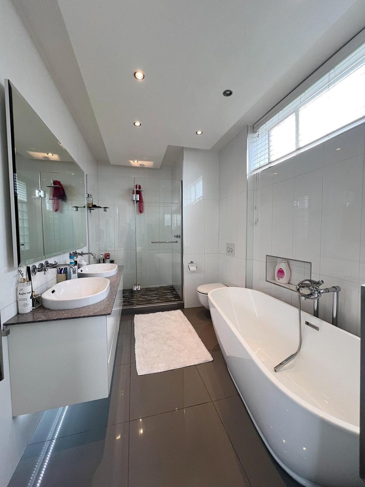 3 Bedroom Luxury Sandton Johannesburg