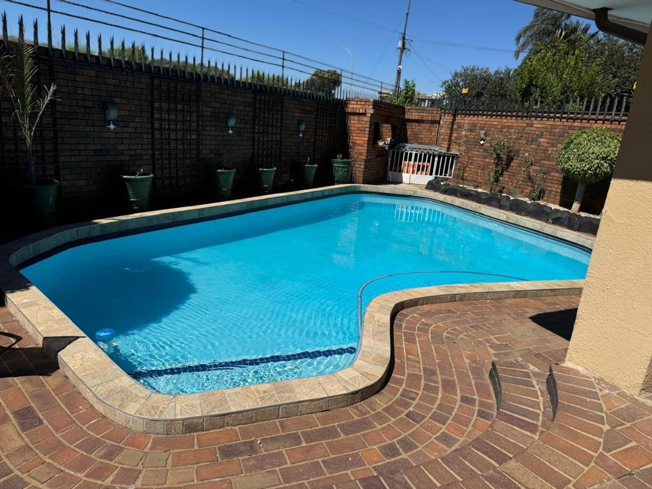 Erima Guest house Johannesburg