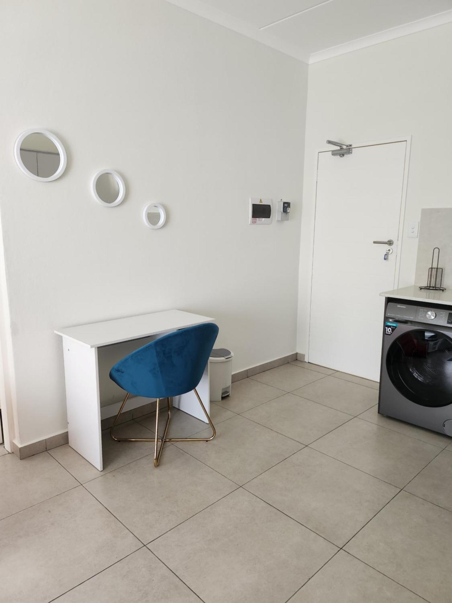 Cozy 1 Bedroom Guest house