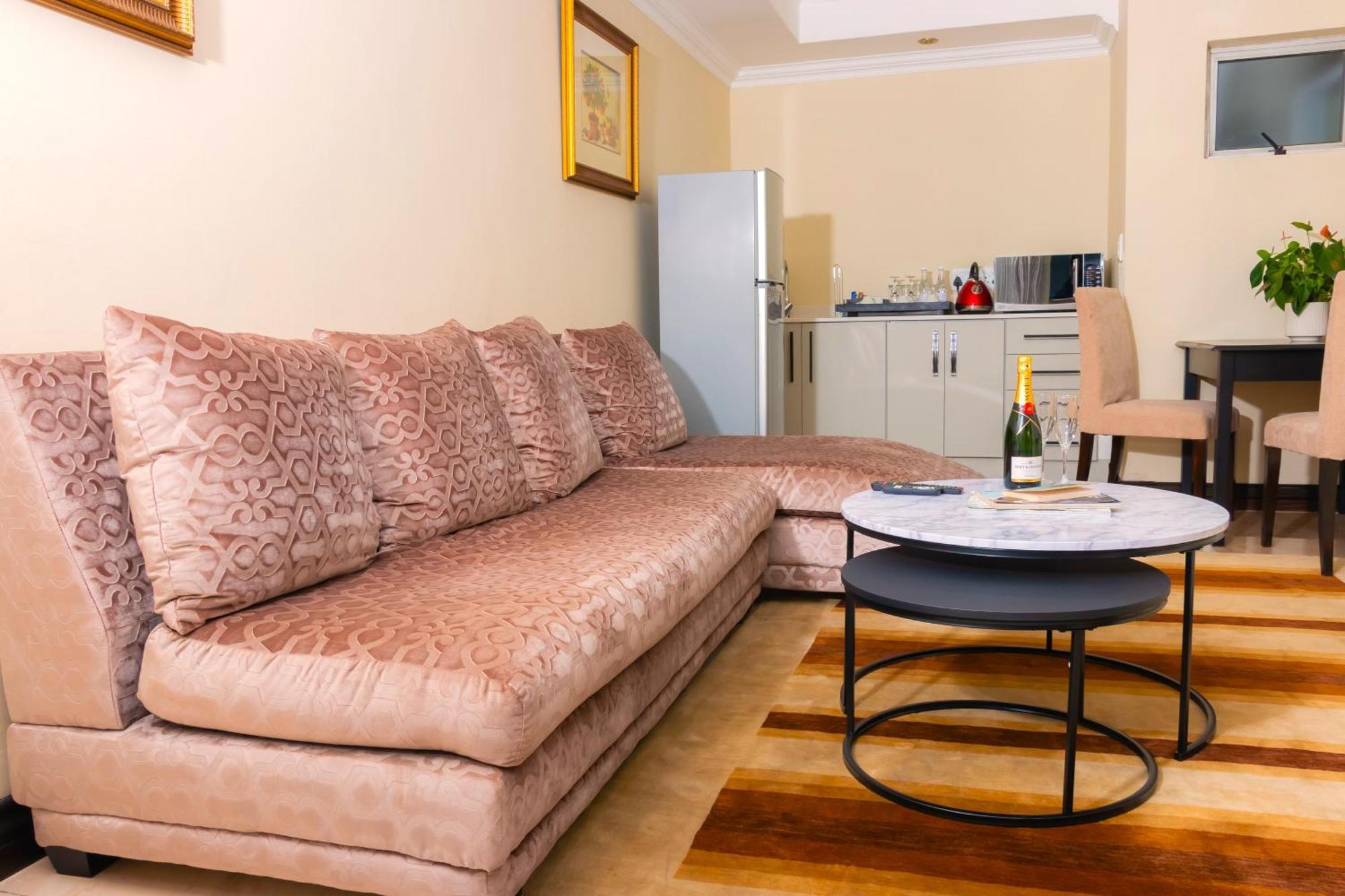 Dikalo Highston Guest house