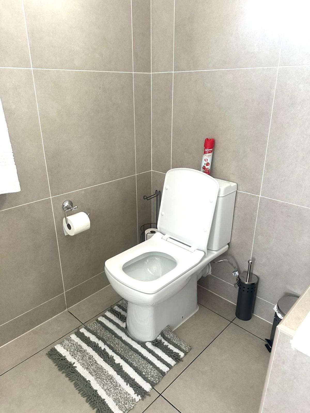 Cozy 1 Bedroom Guest house Johannesburg