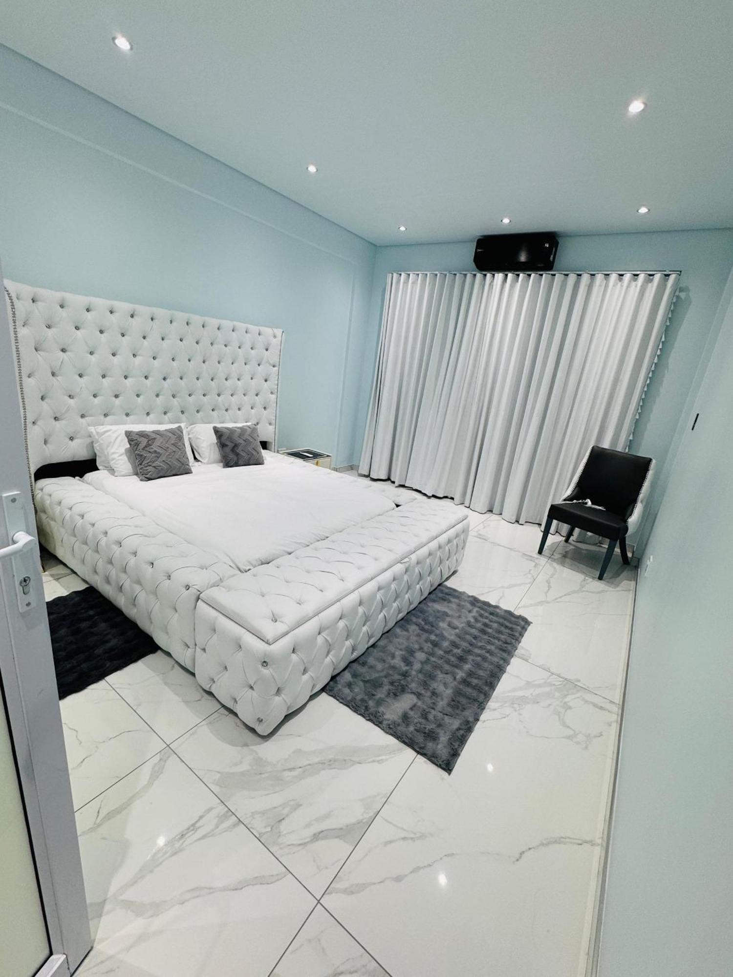 Apartment Sandton Atherstone Luxury *